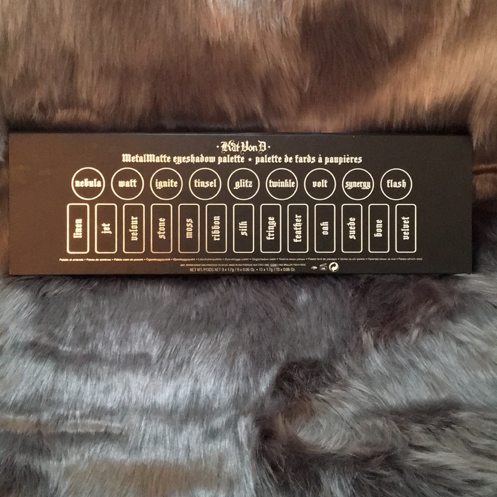 KvD MetalMatte Eyeshadow Palette - Picture 6 of 8